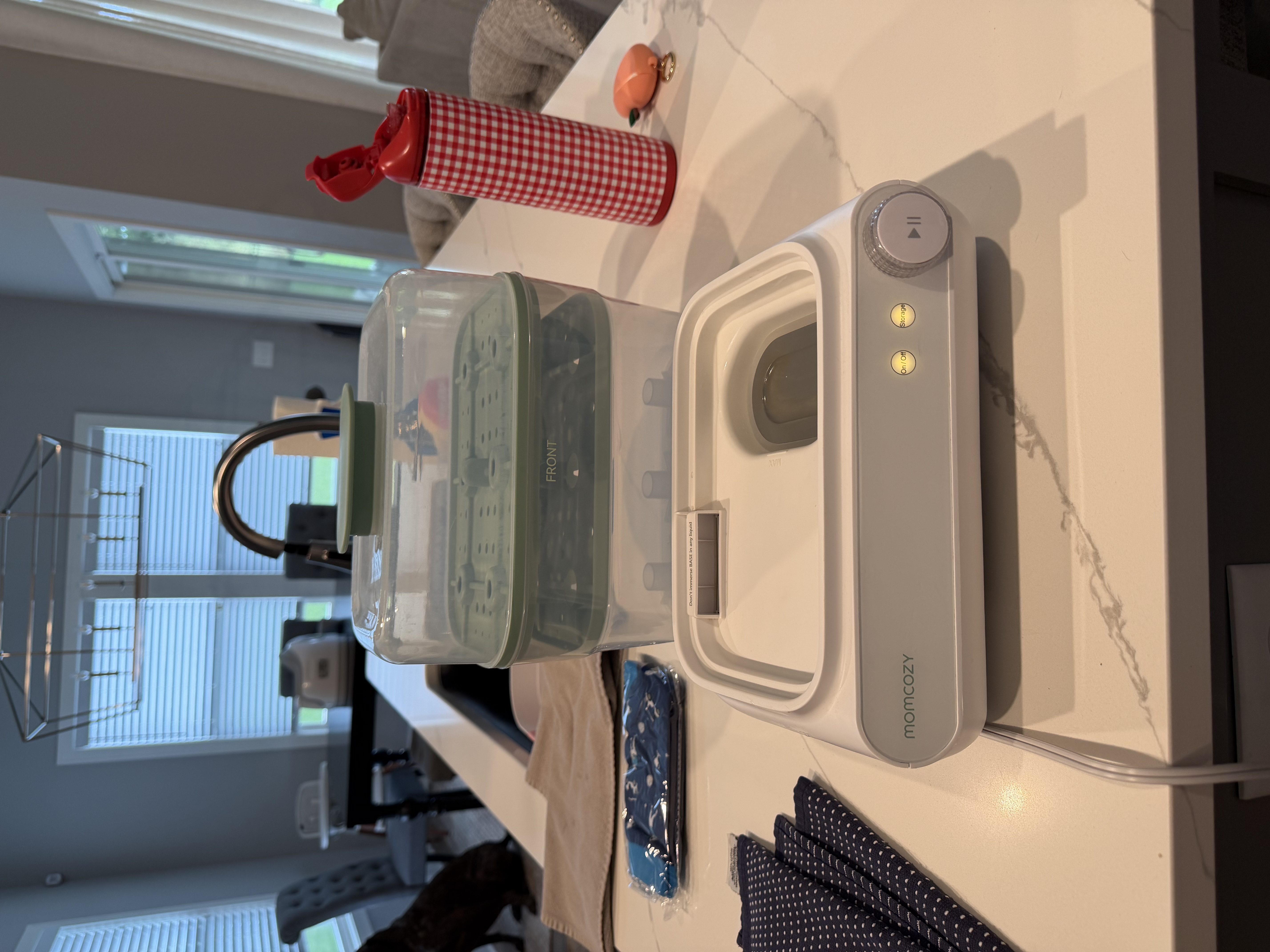 Momcozy Bottle Sterilizer & Dryer - Other in Kansas City